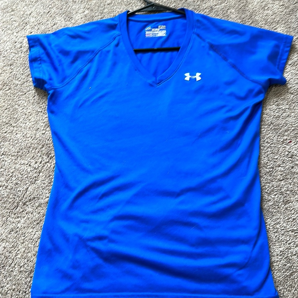 UnderArmor bright blue t-shirt